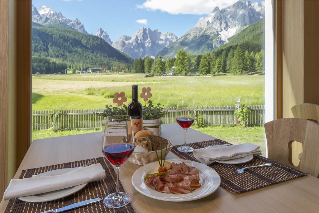 Hotel Schoenblick Sexten Kültér fotó