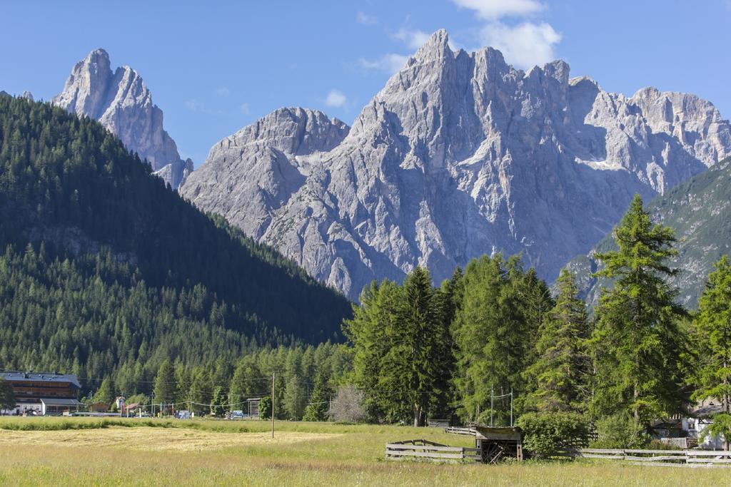 Hotel Schoenblick Sexten Kültér fotó