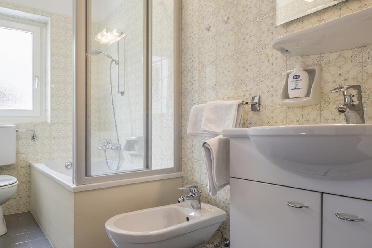 Hotel Schoenblick Sesto Kültér fotó